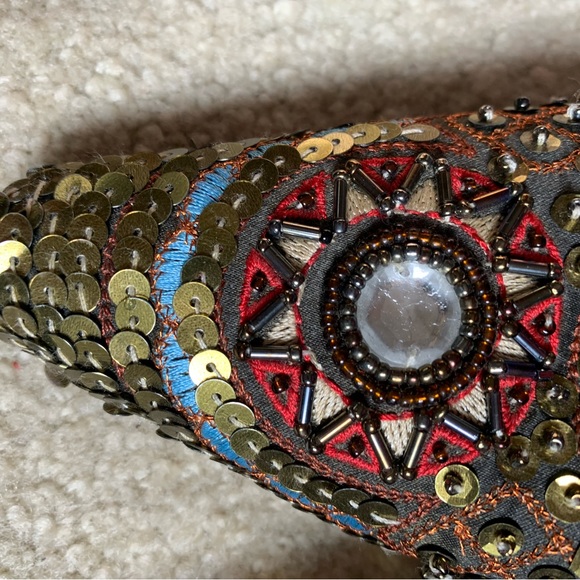 Beaded Slip on shoes - Picture 5 of 11